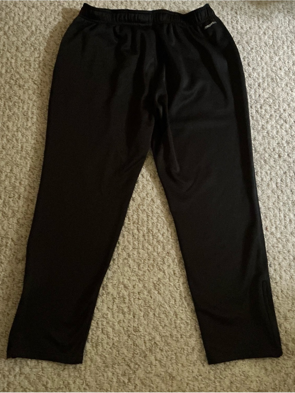 Adidas Climawarm Men’s Black Sweatpants with Gray Pocket Trim - Picture 9 of 9